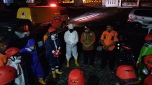 GIAT PEMAKAMAN PROKES CAKRA DESTANA, SATLINMAS MARGOREJO