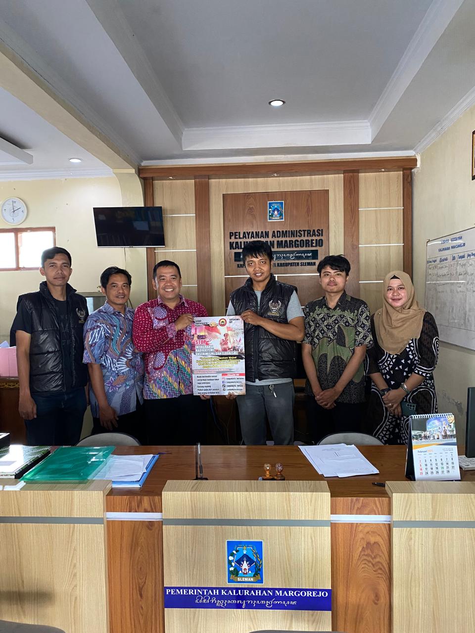 KUNJUNGAN TEAM HUMAS DENSUS 88