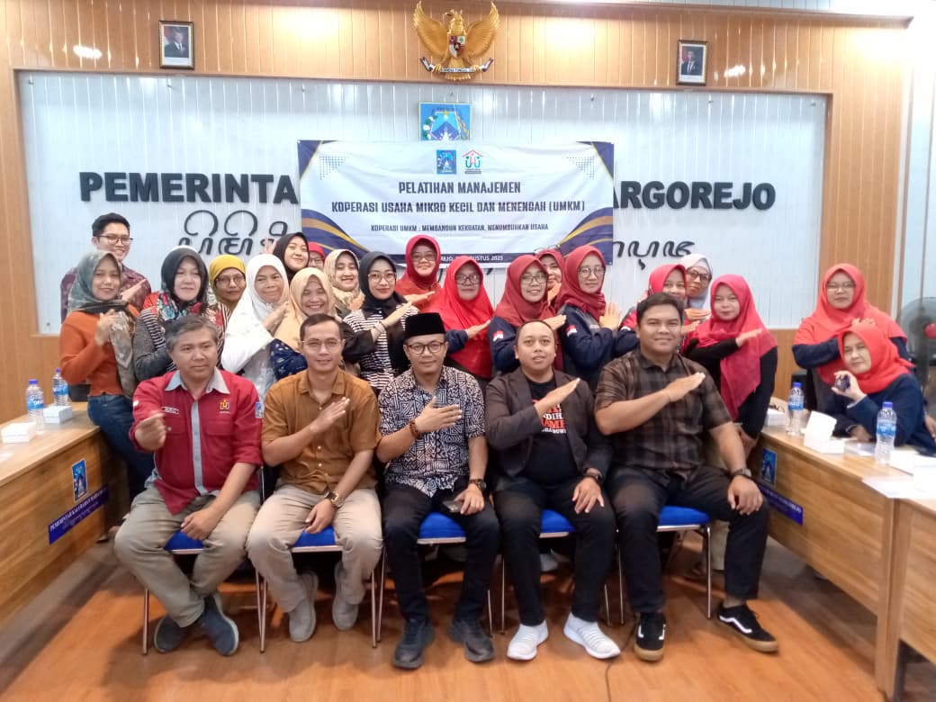 PELATIHAN MENEJEMAN UMKM